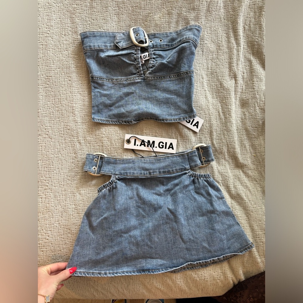I AM GIA SET